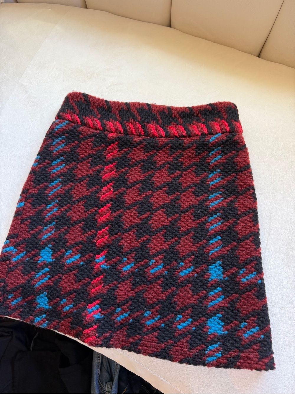 Women’s Burgundy & Black Houndstooth Knit Skirt with Blue Accents